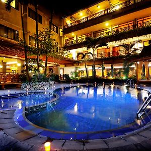 Sukajadi Hotel, Convention&Gallery